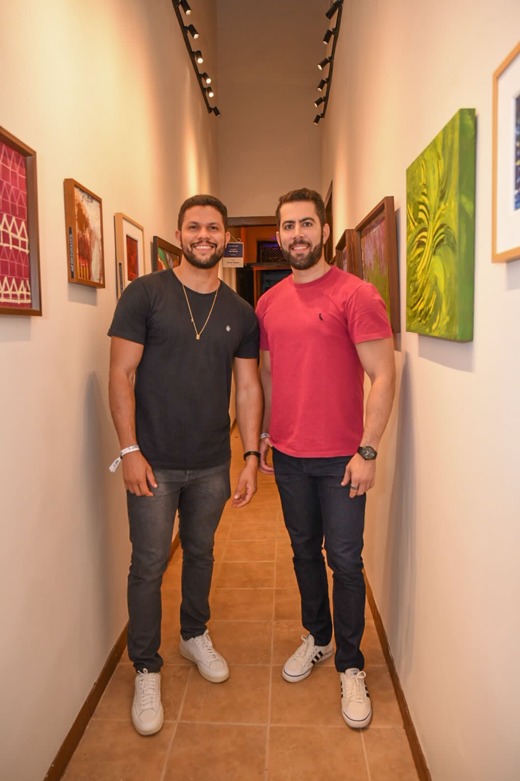 Thiago Lopes e Carlos Prates                                   